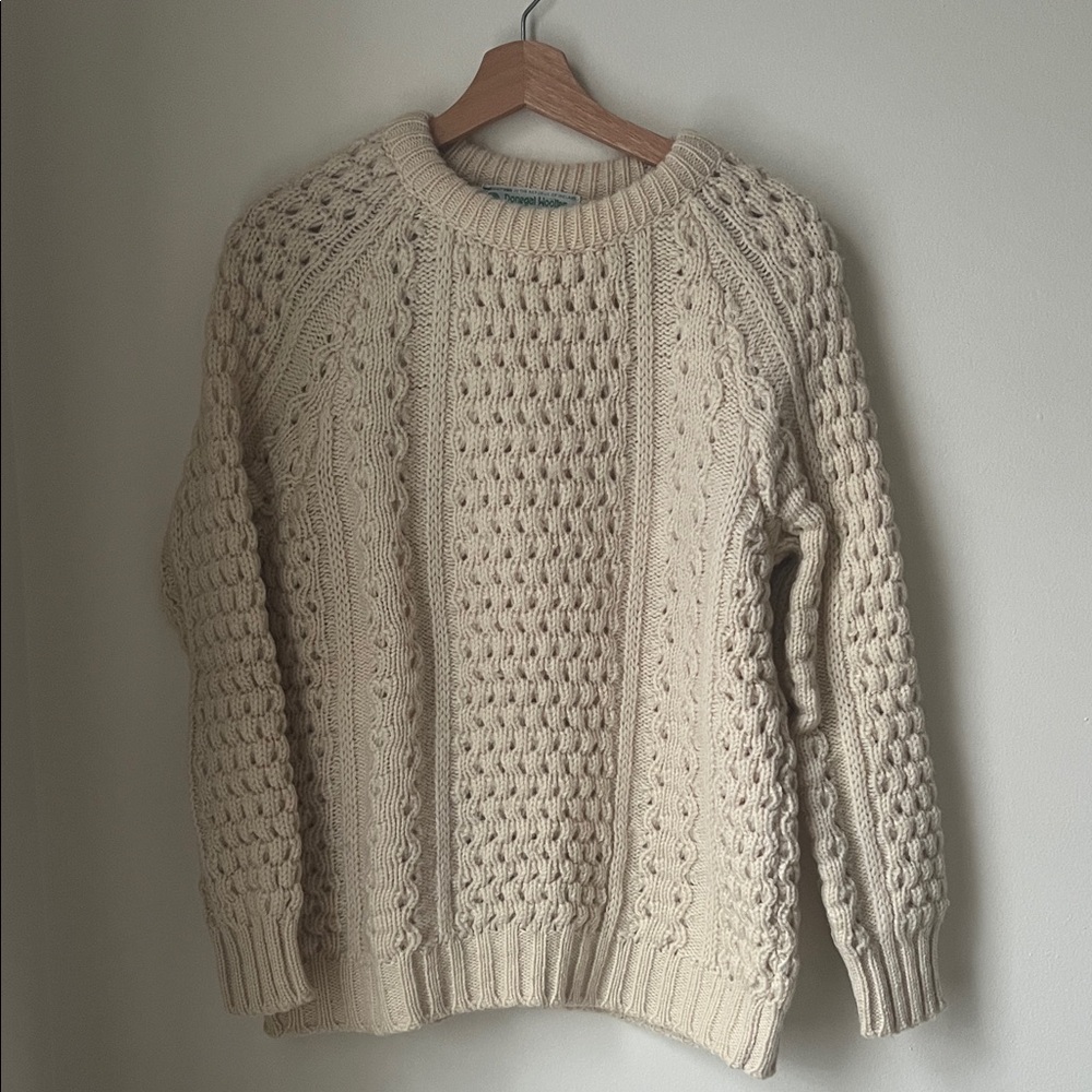 Women’s Cream 100% Wool Cable Knit Sweater Size 38 Small Free People Vintage